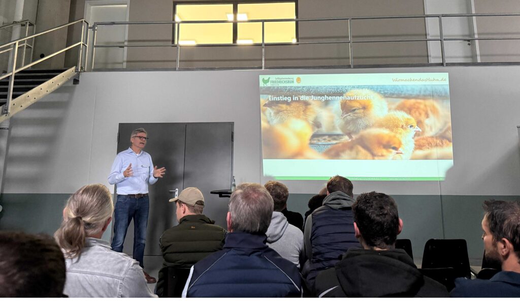 Foto: Informationsveranstaltung zur Junghennenaufzucht 2025 (© Friedrichsruh)